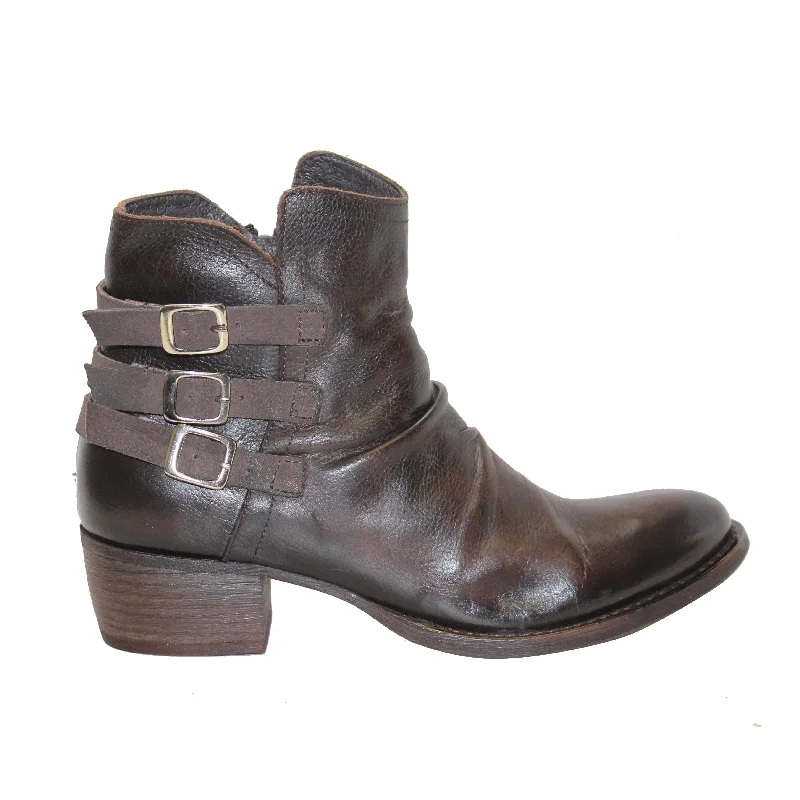 Effortlessly stylish women's shoe choicesERIC MICHAEL CARLITA - FINAL SALE!