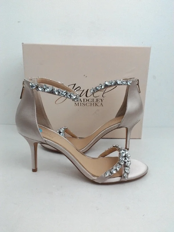 Classic and timeless women's footwear choicesJewel Badgley Mischka Women's Caroline Champagne Heeled Sandal Size 7.5