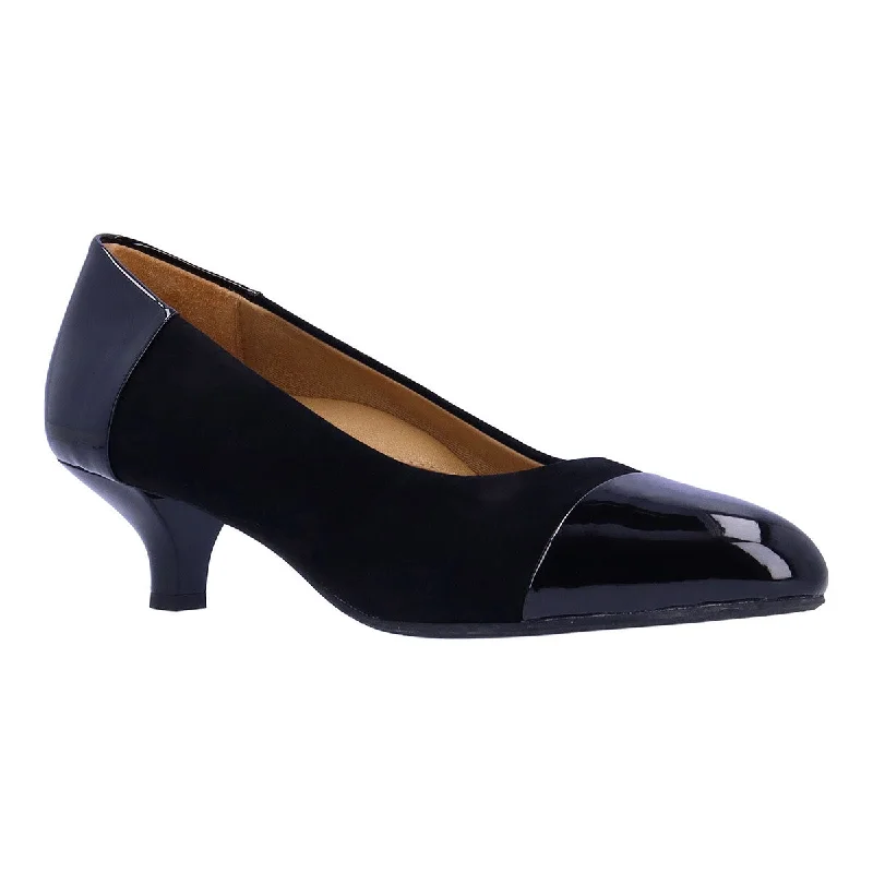 Feminine and romantic women's shoe designsKishita Pump