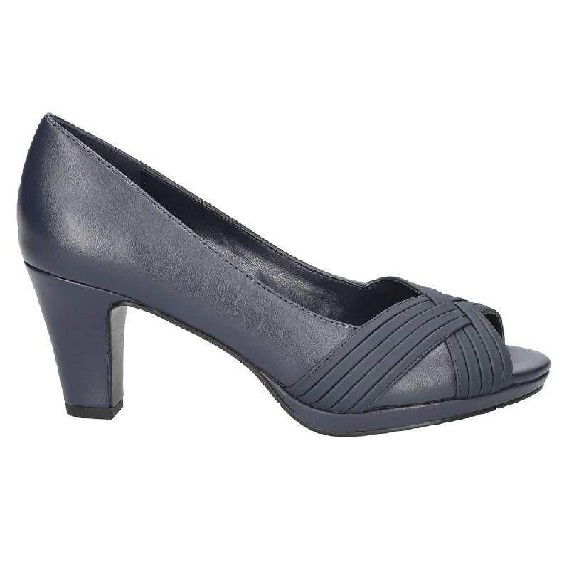 Chic and stylish women's shoes for garden partiesLavish Open Toe Pumps