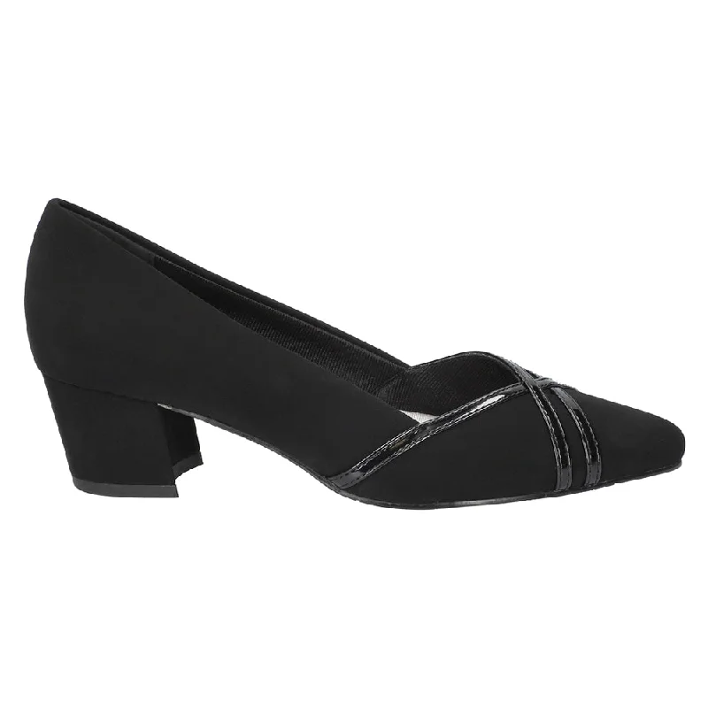 Versatile and chic women's shoes for everyday eleganceLotus Pointed Toe Pumps