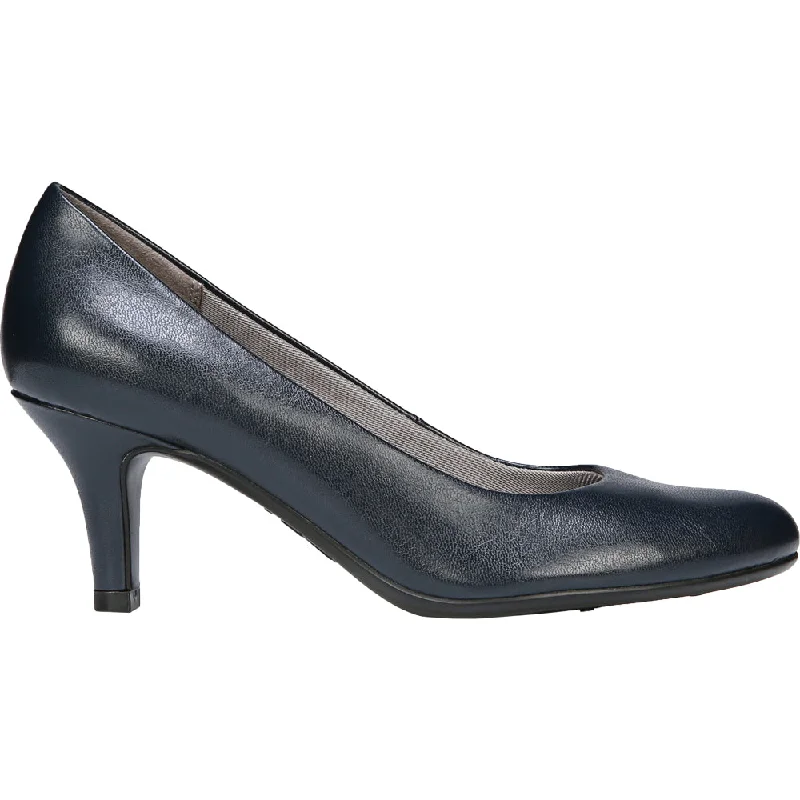 Practical and functional women's footwear solutionsParigi Round Toe Pumps