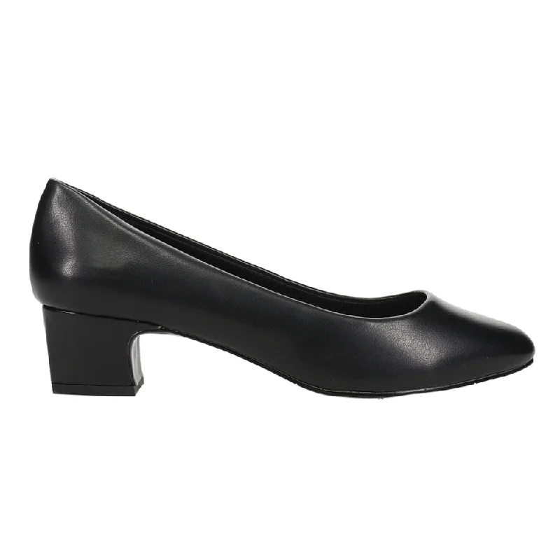 Flattering and stylish women's shoes for petite feetPrim Round Toe Block Heel Pumps