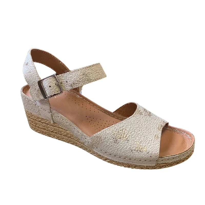 Chic and stylish women's shoes for cocktail partiesV ITALIA 582 WEDGE SANDAL - FINAL SALE!