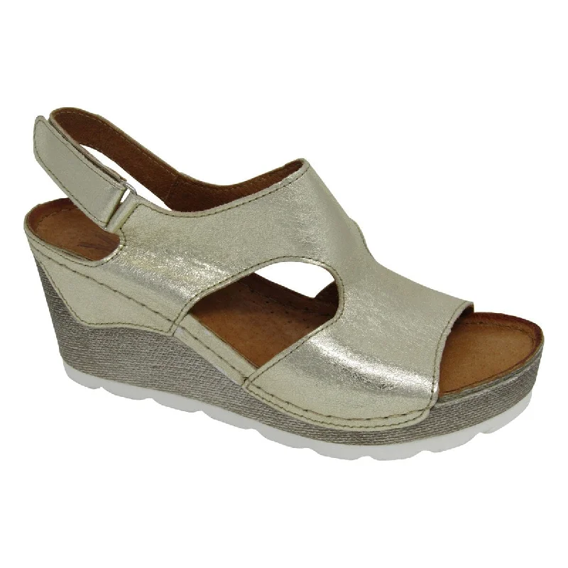 Effortlessly stylish women's shoe choicesV-ITALIA MONTREAL SANDAL
