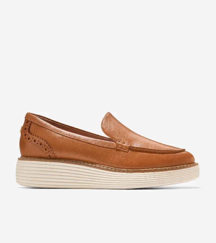 Versatile and elegant women's shoes for any outfitWomen's ØriginalGrand Platform Venetian Loafer