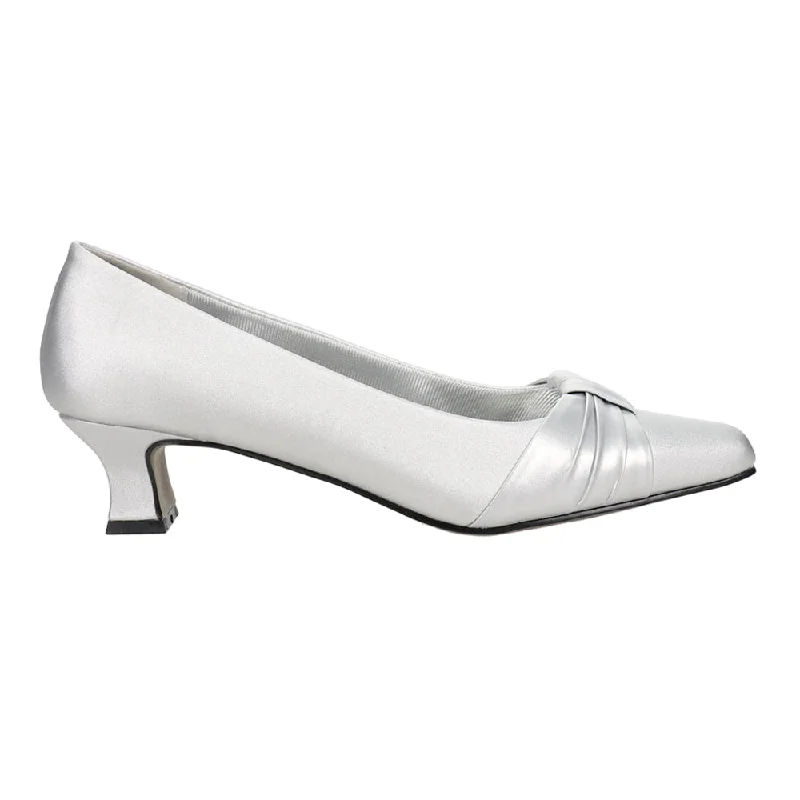Elegant and refined women's shoe designsWaive Metallic Square Toe Wedding Pumps