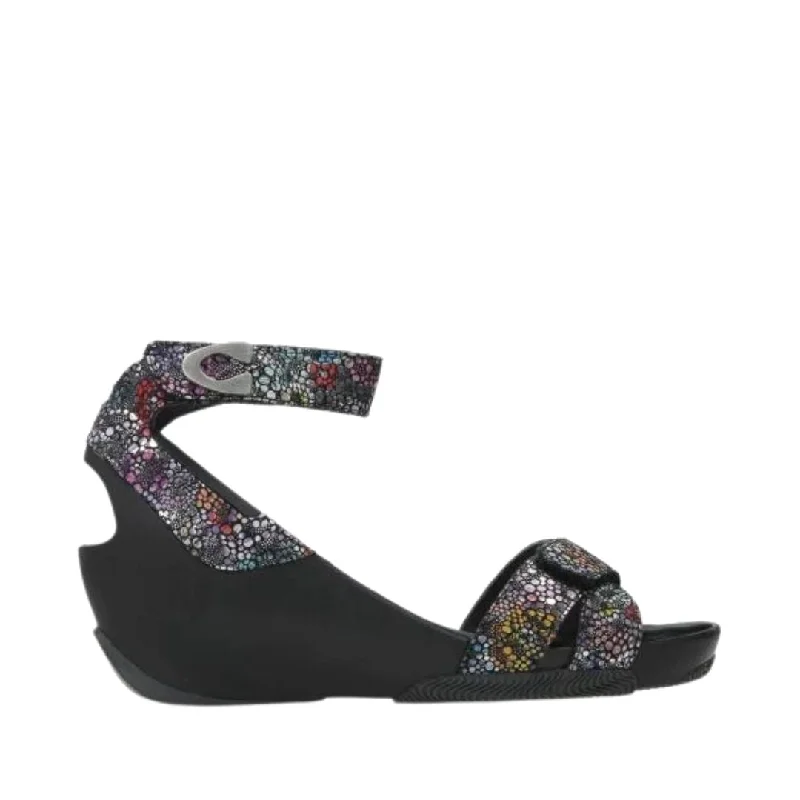 Chic and stylish women's shoes for graduation ceremoniesWOLKY ERA SANDAL - FINAL SALE!